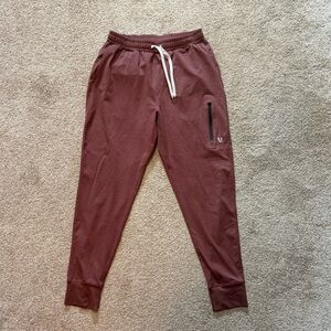 Vuori Men’s Sunday Performance Joggers